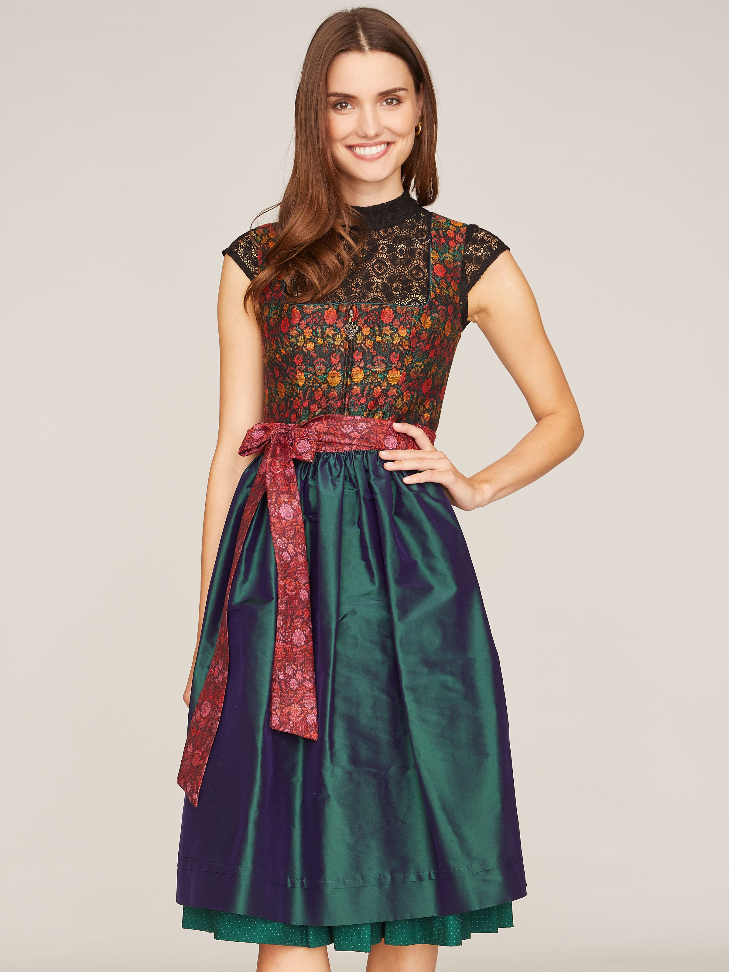 Grünes Dirndl
