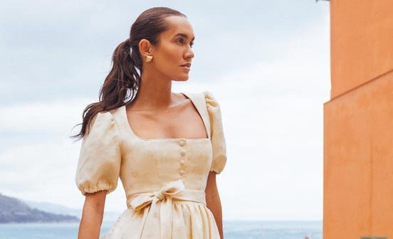 Dirndl mit Puffarm in Butteryellow 