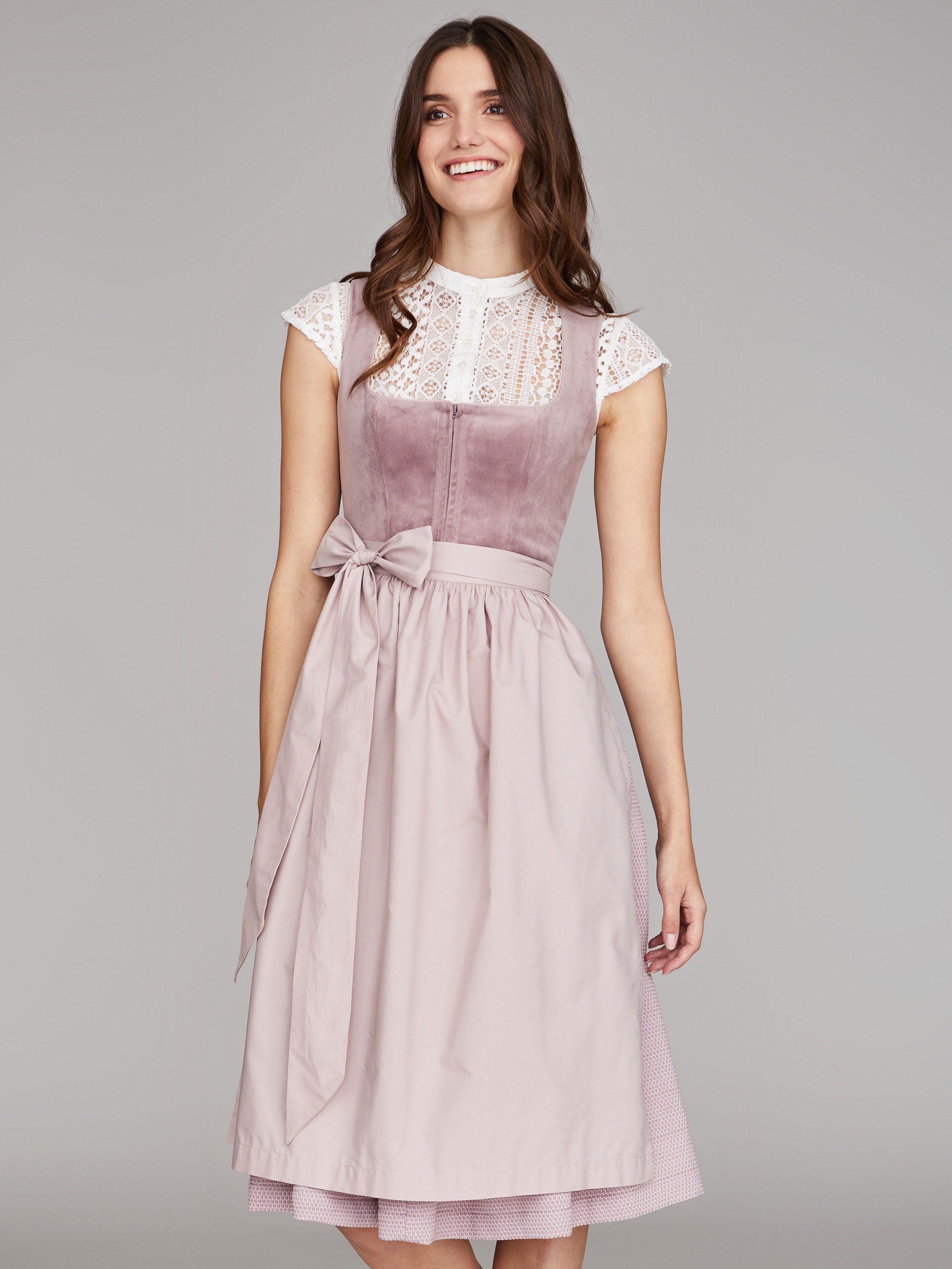Mauvefarbenes Samtdirndl Mauvefarbenes Samtdirndl