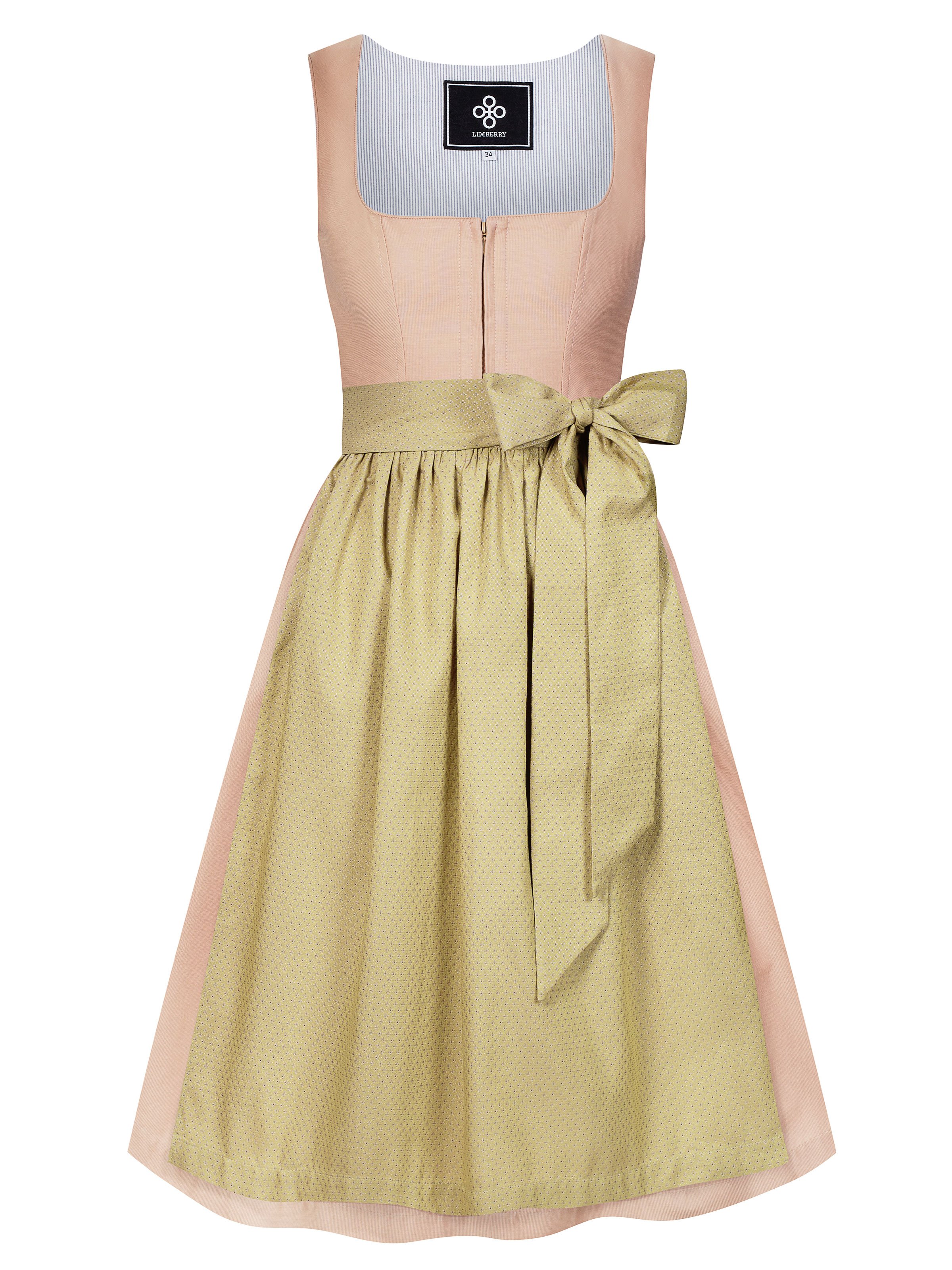 Terracotta-farbenes Dirndl Terracotta-farbenes Dirndl
