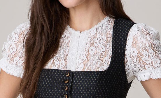 Dirndlbluse hochgeschlossen