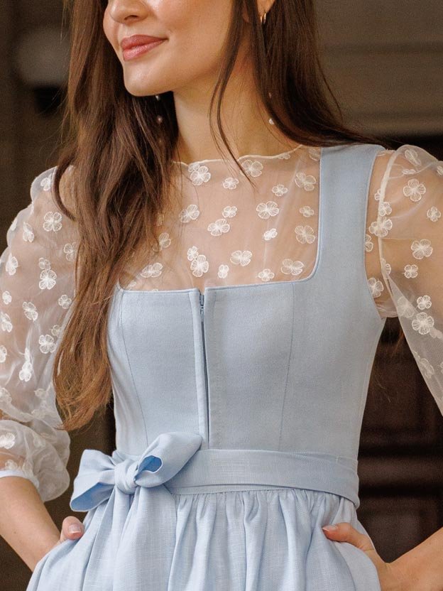 Dirndl blau