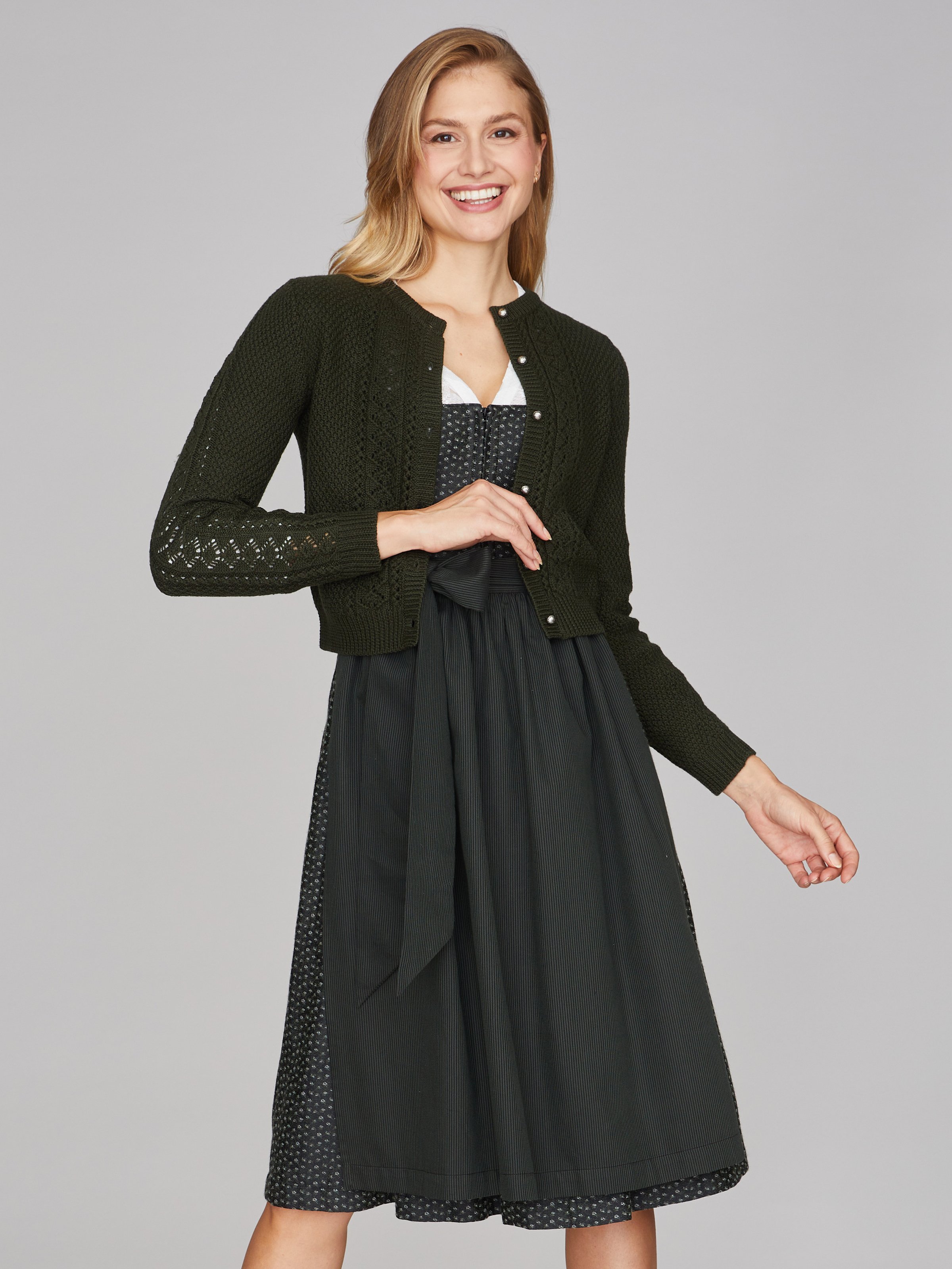 Waldgrüne Strickjacke Waldgrüne Strickjacke