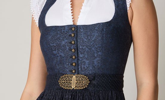 Festliche Dirndl