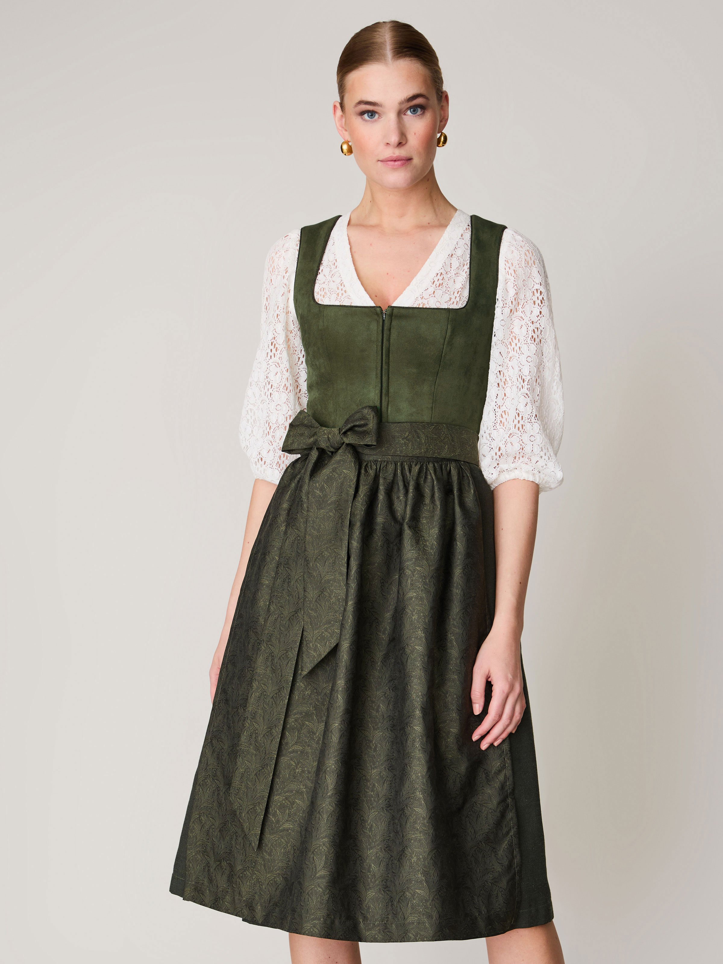 Waldgrünes Dirndl mit Velours-Mieder