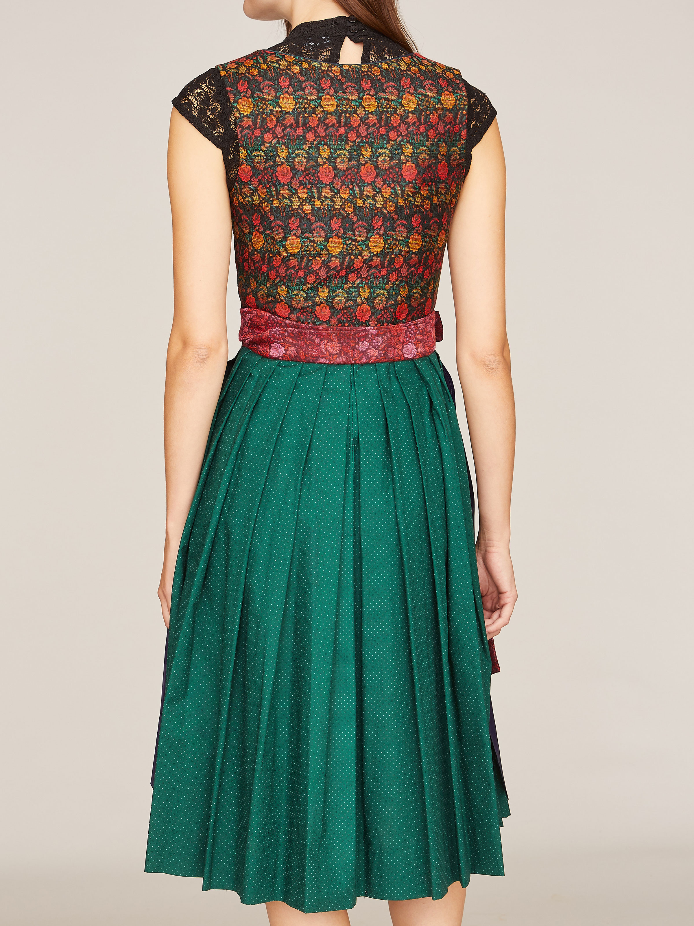 Grünes Dirndl