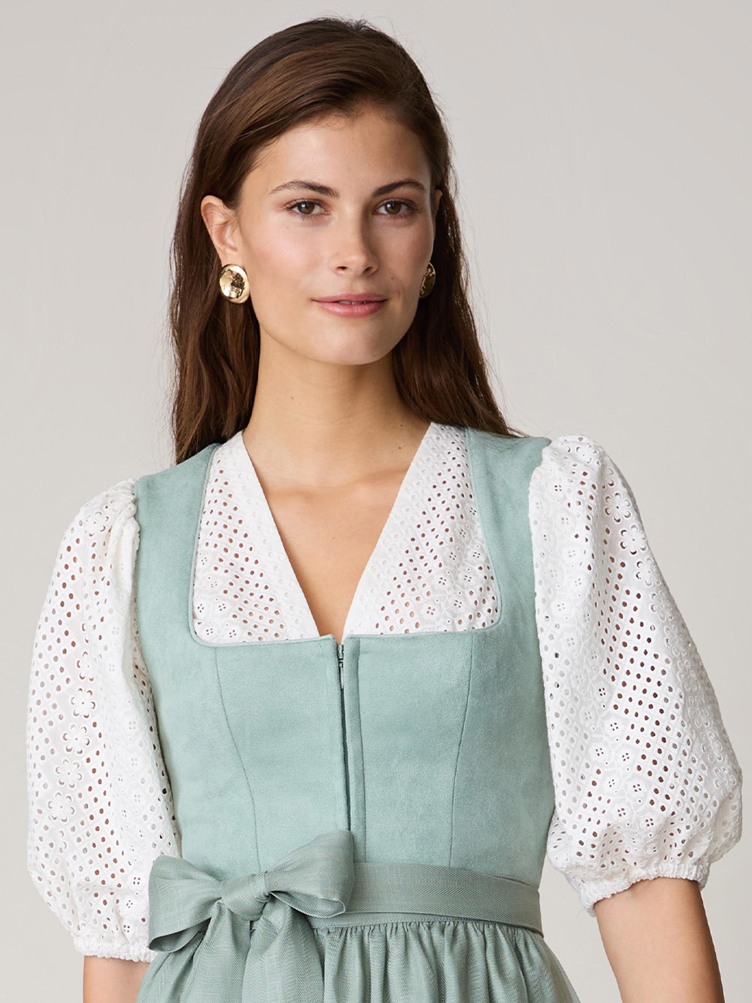 Weiße Dirndlbluse aus Lochspitze