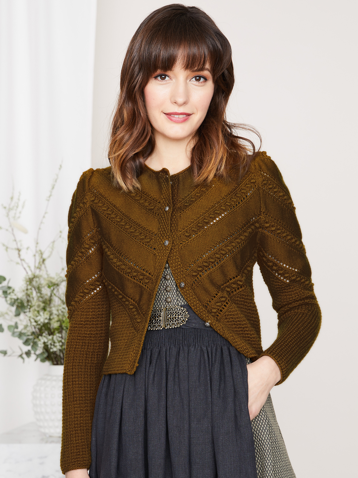 Kuschelige Strickjacke in Messing