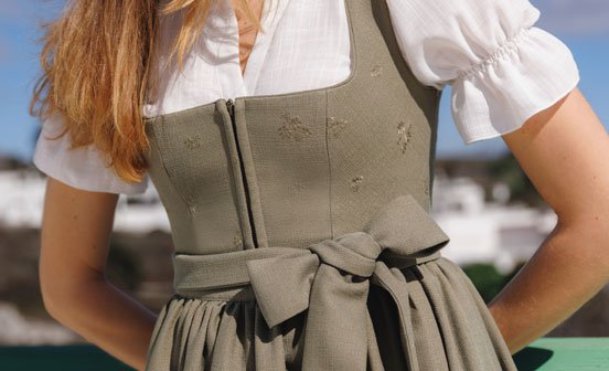 Dirndl grün