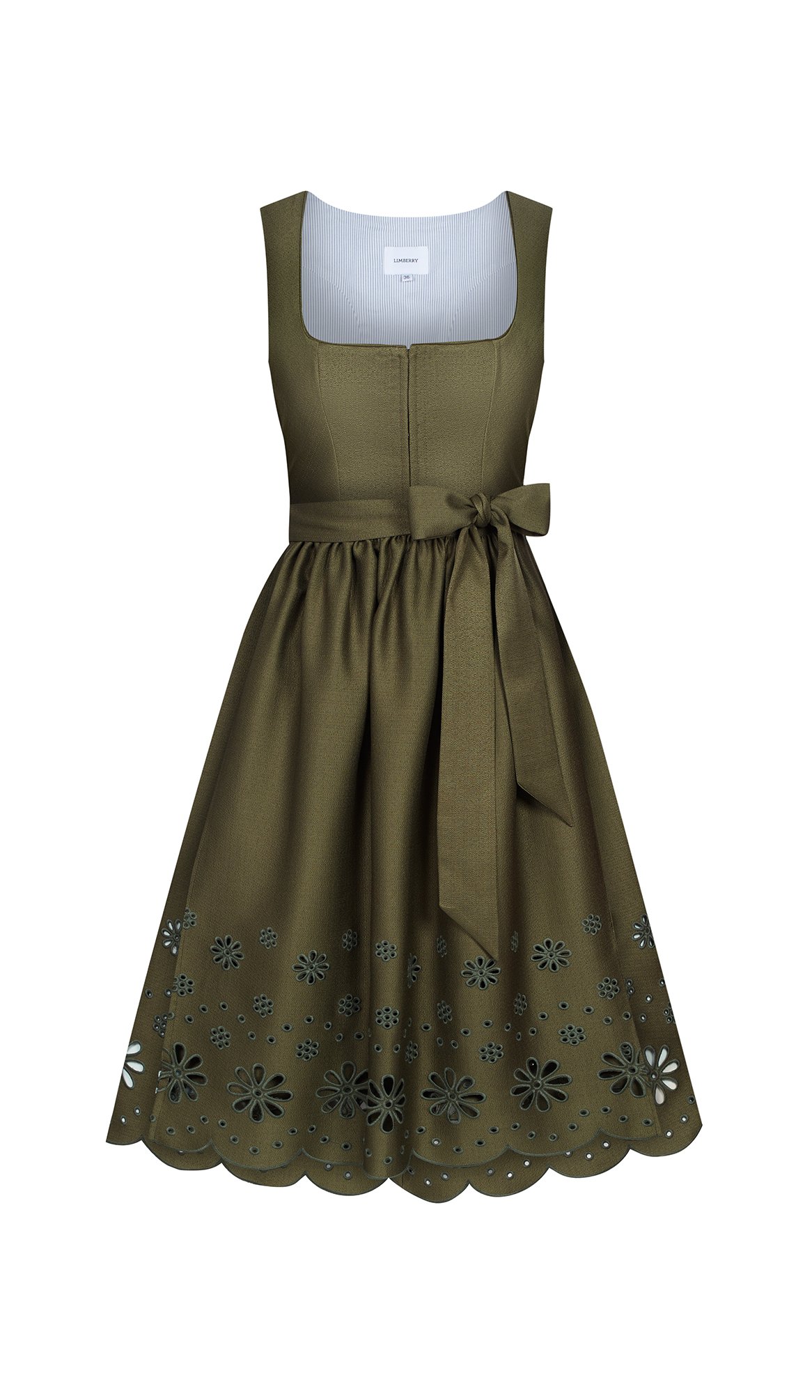 Grünes Dirndl mit Lochspitze am Rock