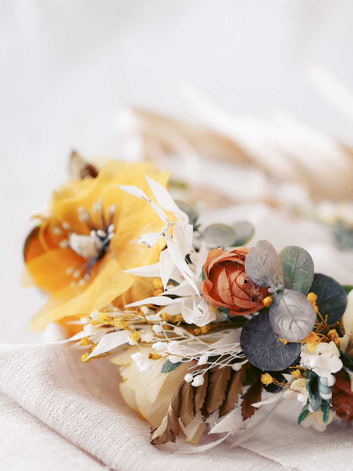 Flowercrown in Mustard