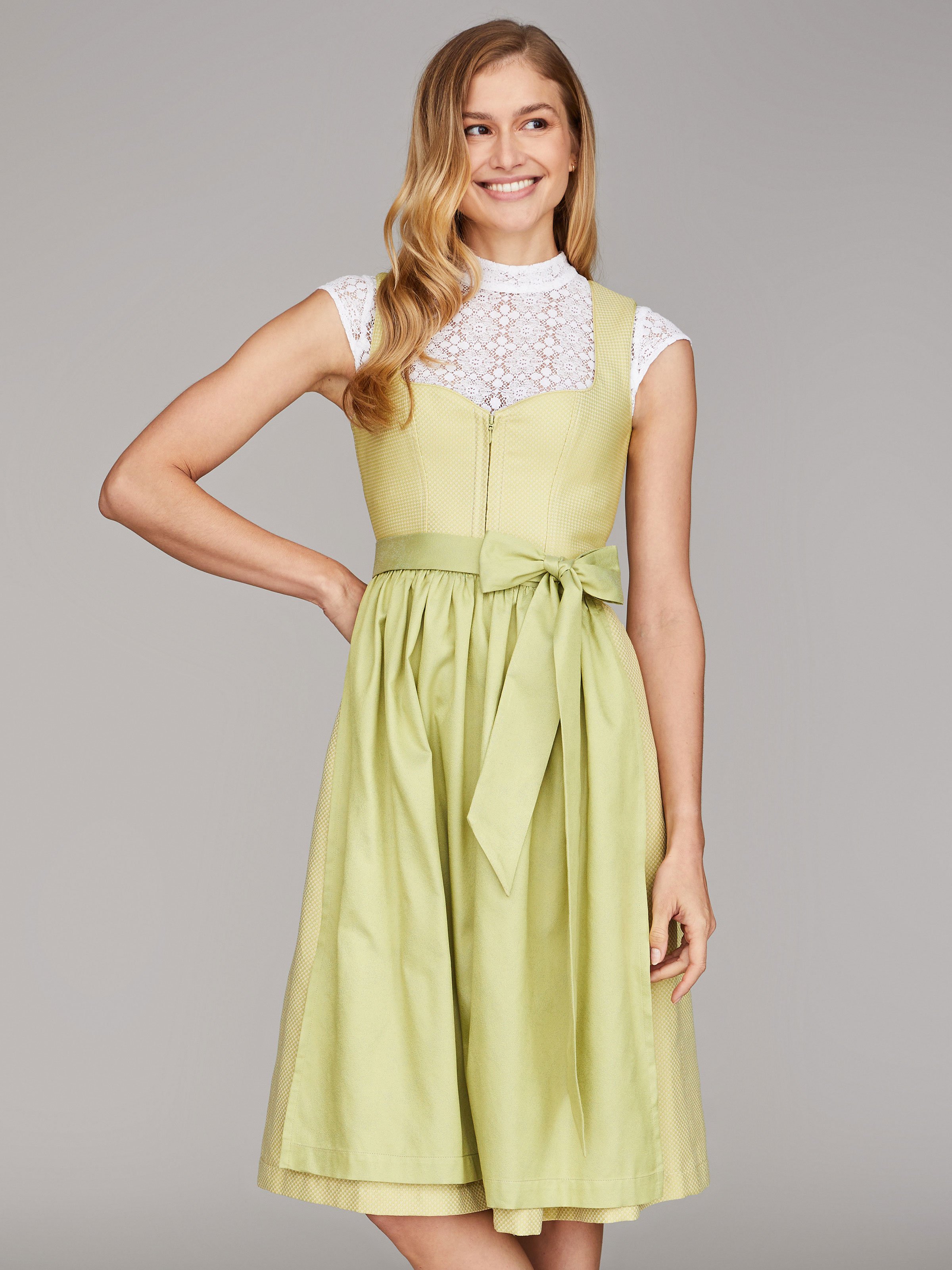 Limonengrünes Dirndl