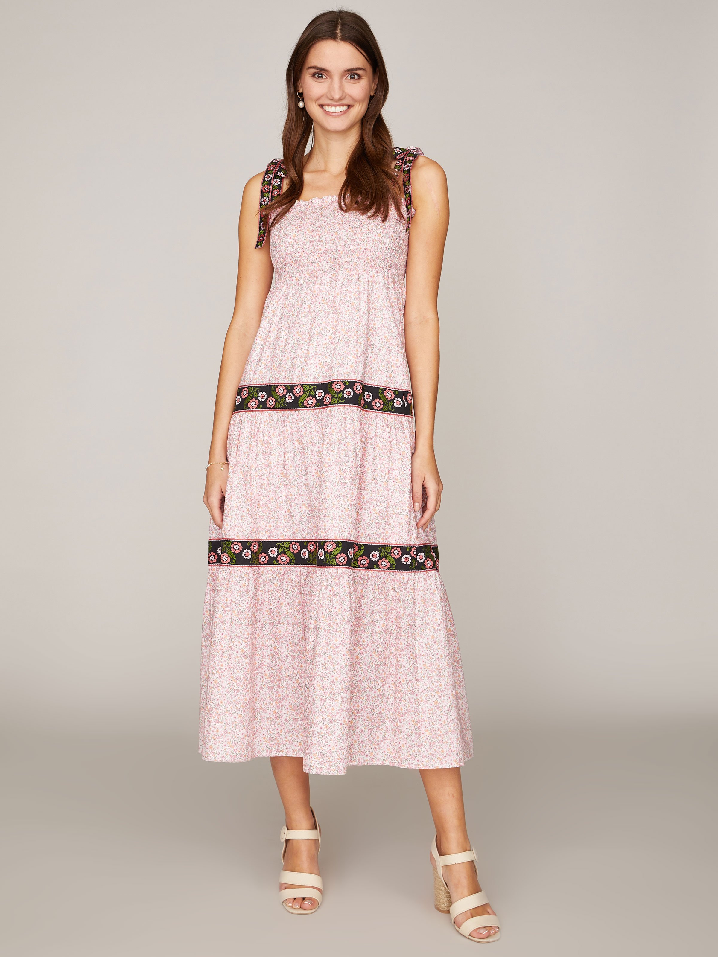 Sommerkleid mit Liberty-Muster Sommerkleid mit Liberty-Muster