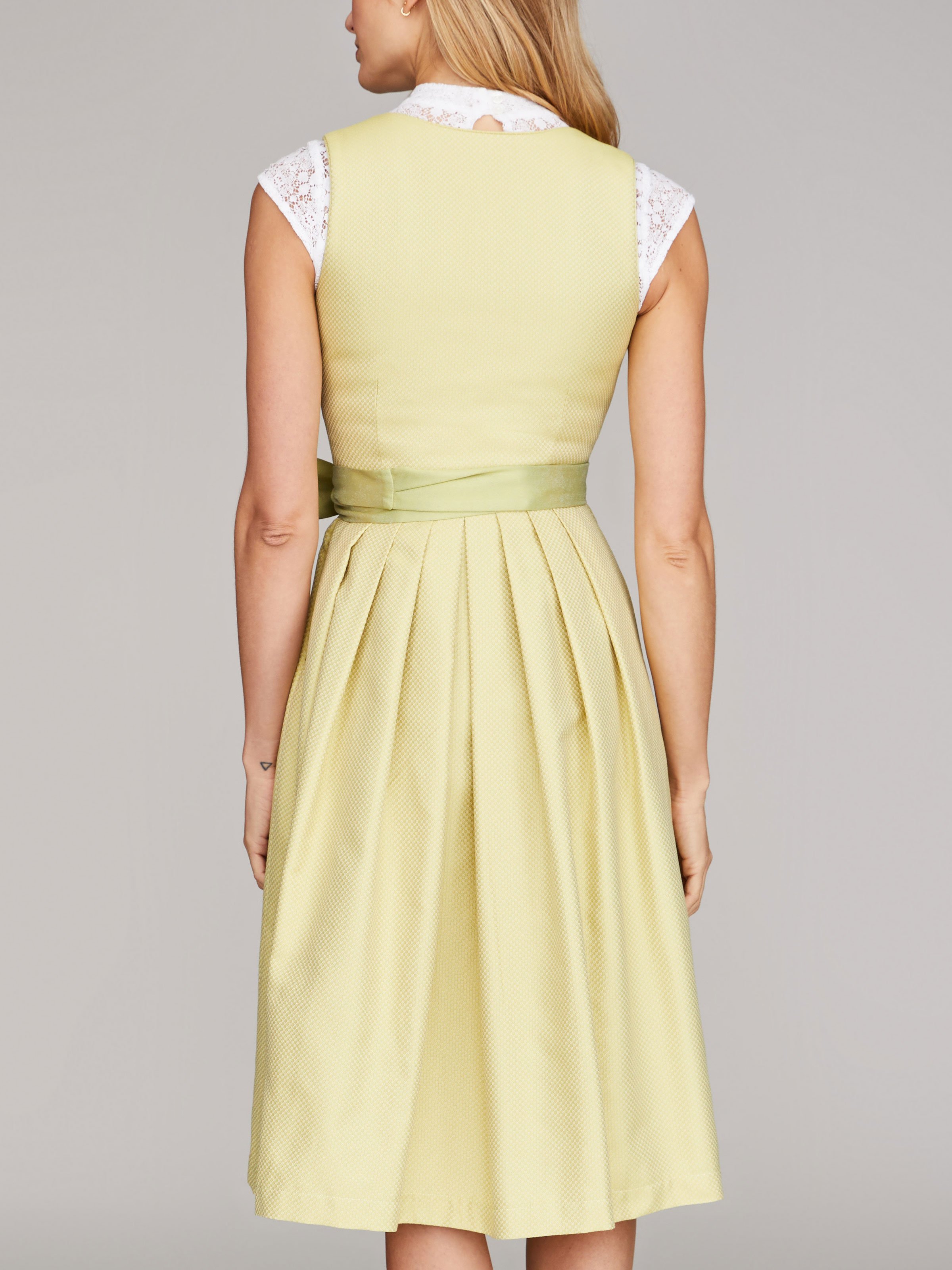 Limonengrünes Dirndl Limonengrünes Dirndl