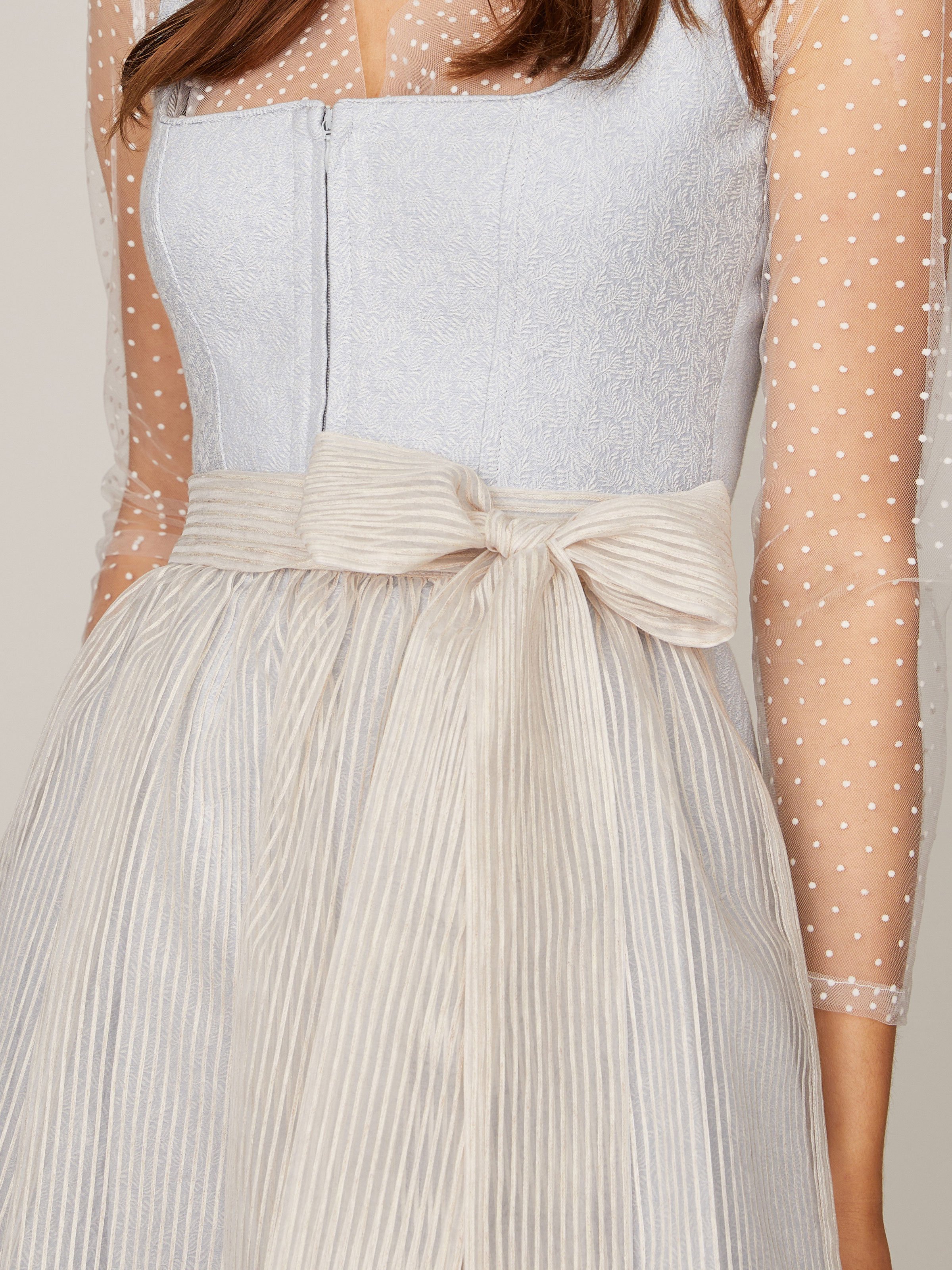 Hellblaues Dirndl Hellblaues Dirndl