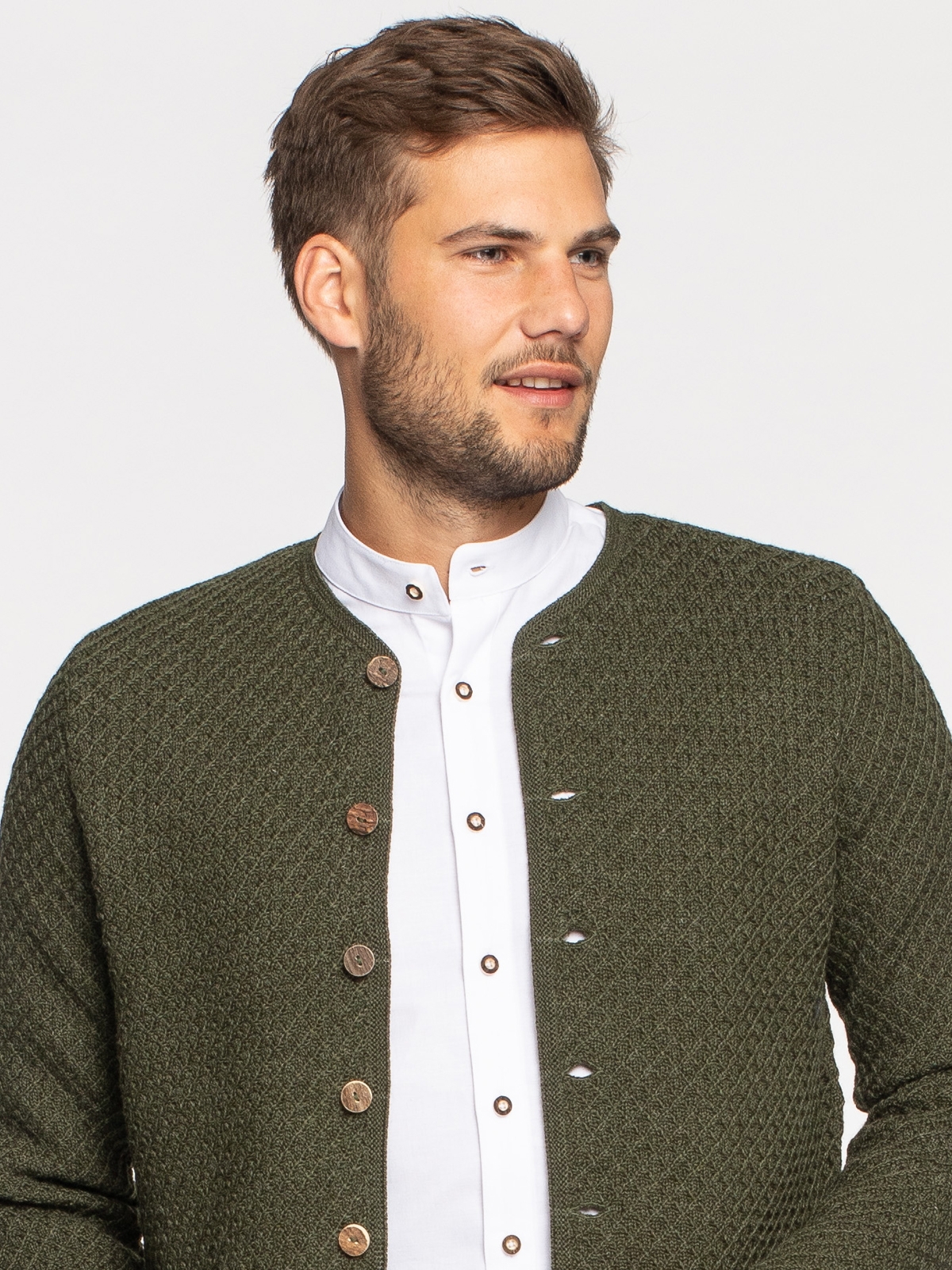 Grüne Strickjacke mit Rauten Grüne Strickjacke mit Rauten