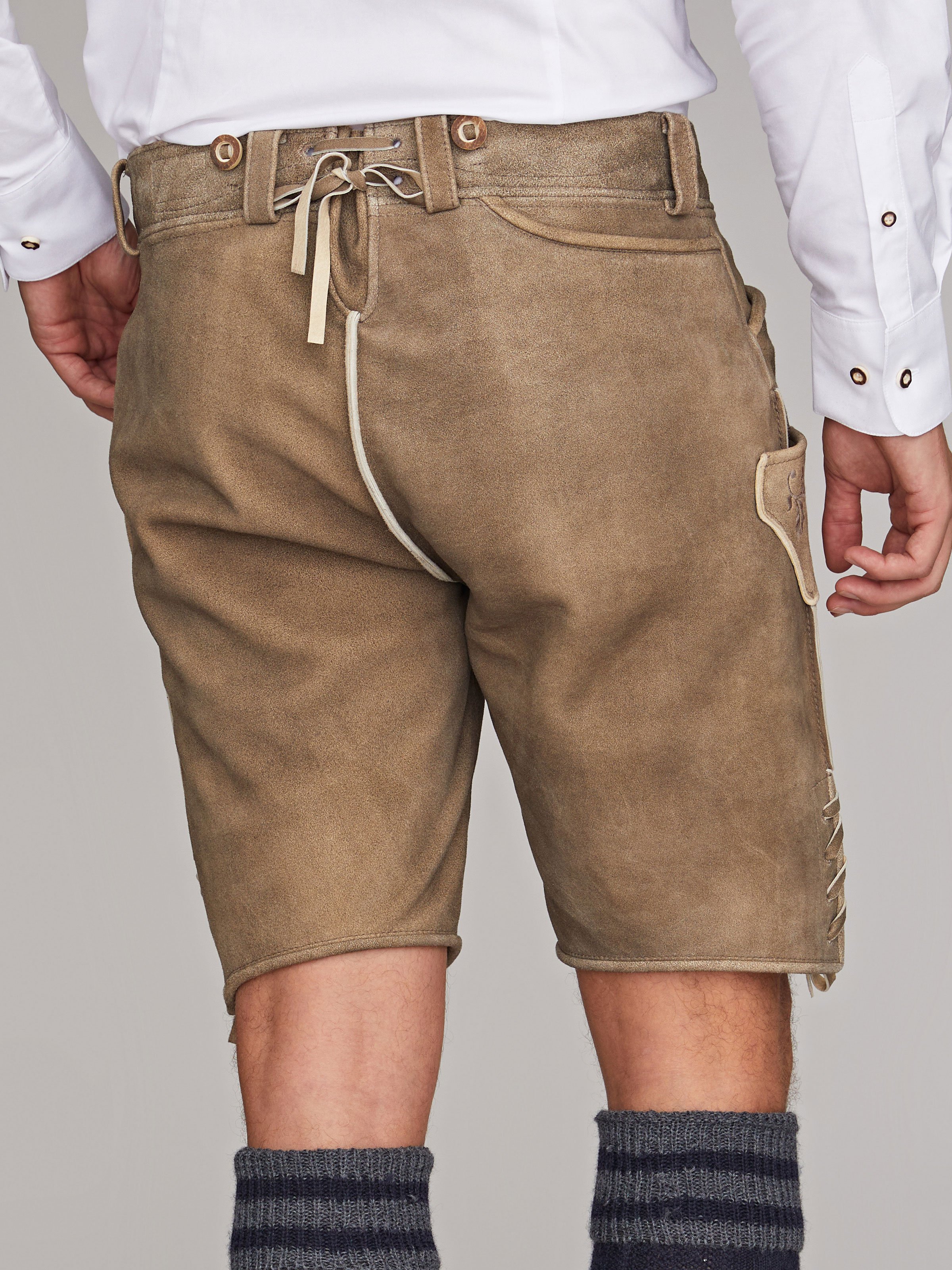 Hellbraune Lederhose mit Stickerei Hellbraune Lederhose mit Stickerei