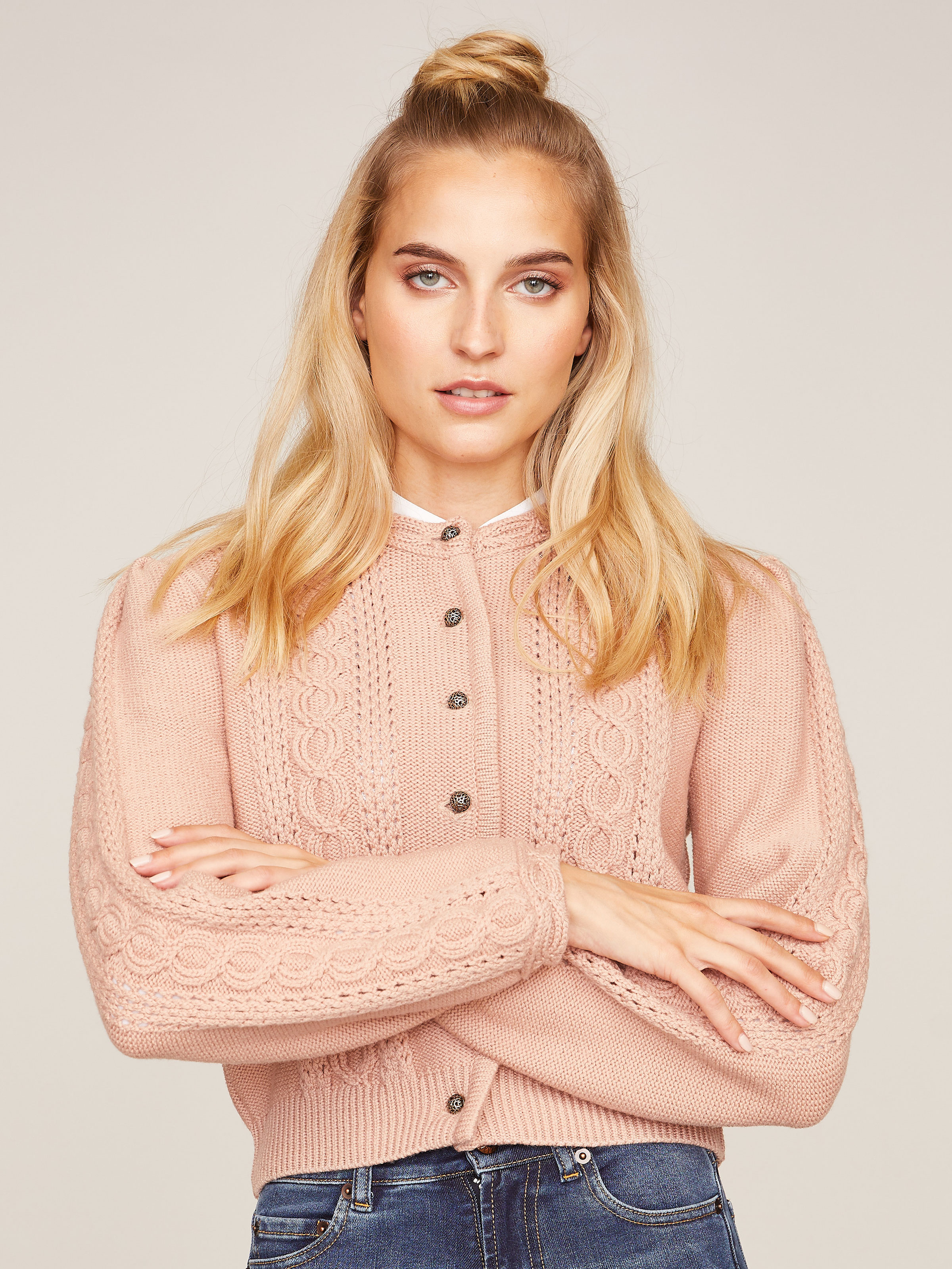 Oversized Strickjacke in sanftem Apricot Oversized Strickjacke in sanftem Apricot