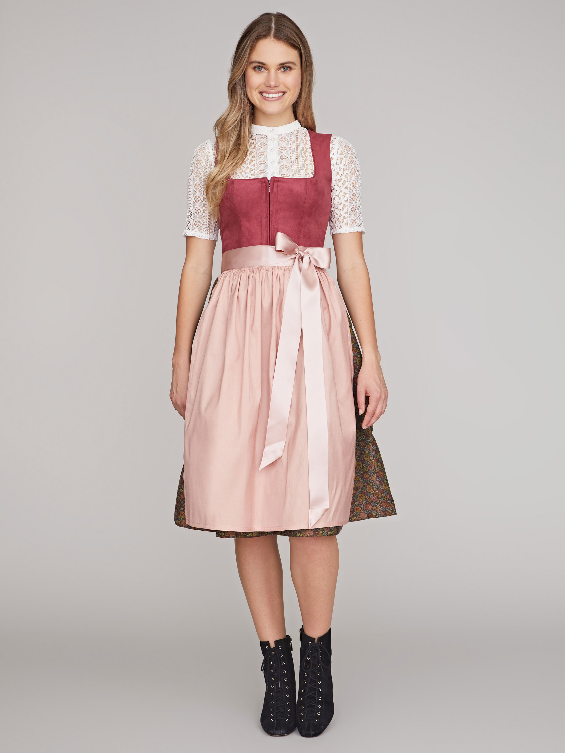 Beeren farbenes Dirndl mit Mieder aus Veloursleder-Optik Beeren farbenes Dirndl mit Mieder aus Veloursleder-Optik