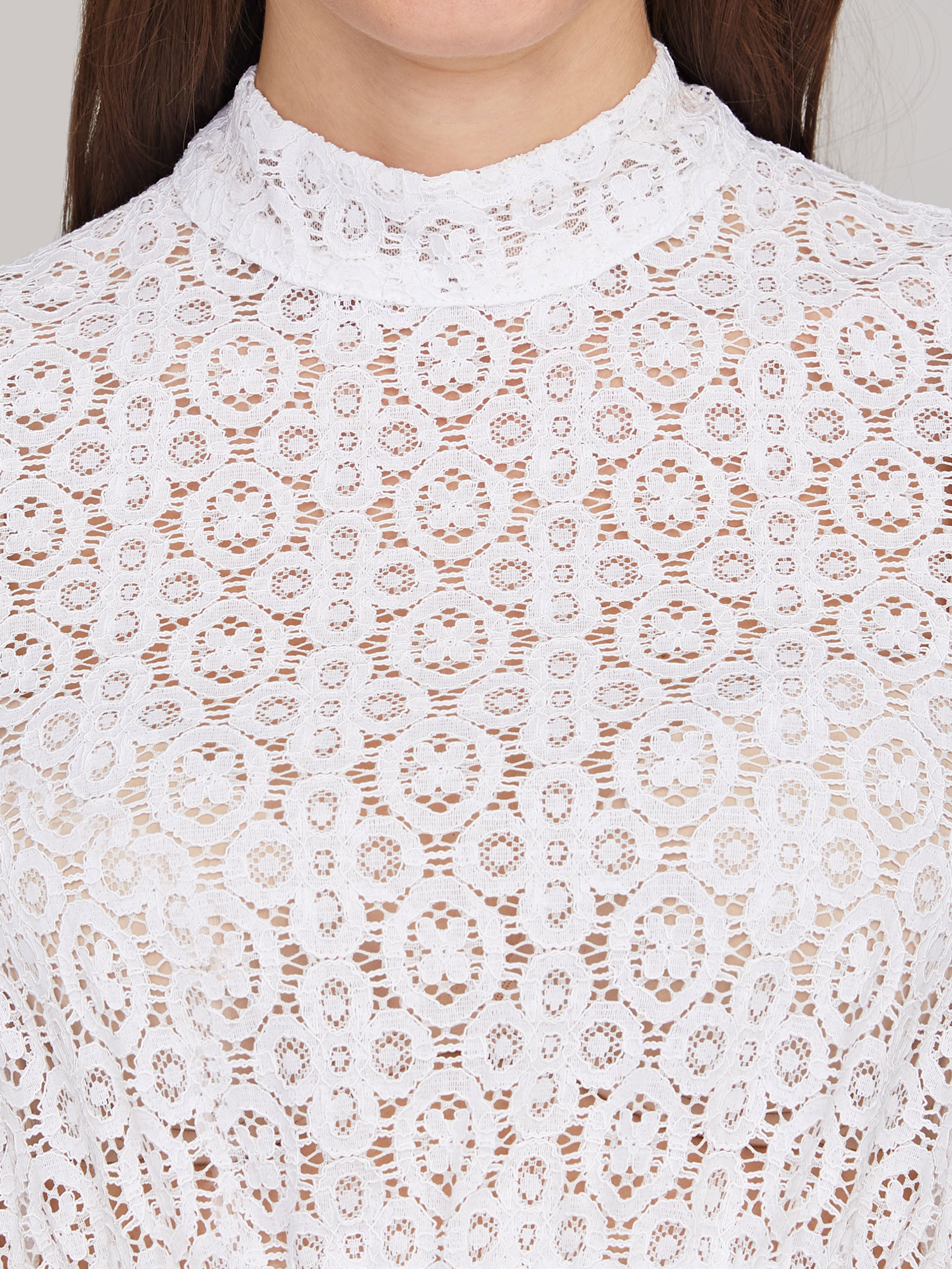 Dirndlbluse mit Flügelarm Dirndlbluse mit Flügelarm
