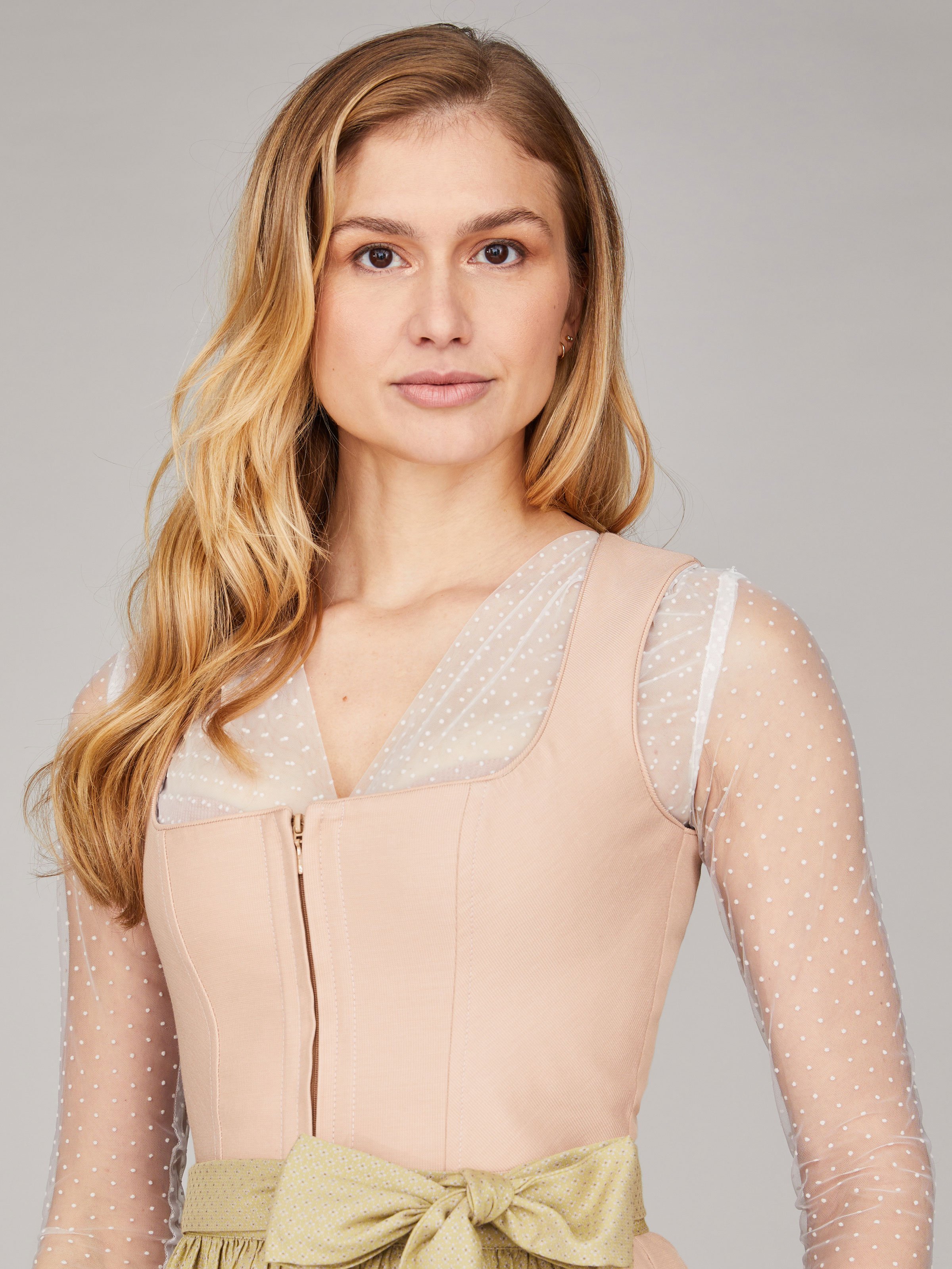 Dirndlbluse Joanne main image 1