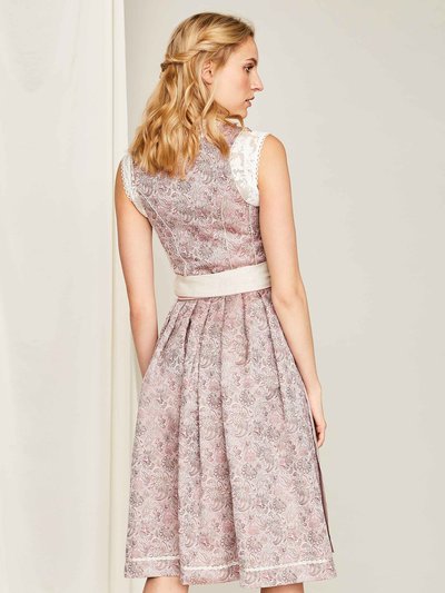 Roséfarbenes Dirndl mit Perlencharivari