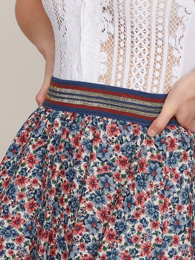 Trachtenrock mit Blumenmuster in rot und blau Trachtenrock mit Blumenmuster in rot und blau