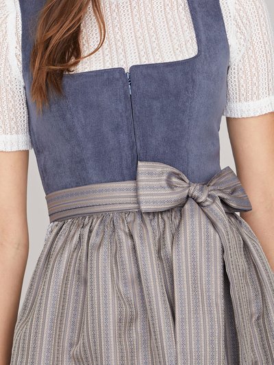 Blaues Dirndl Blaues Dirndl