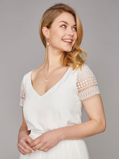 Cremefarbener Braut-Body mit Ärmeln aus Häkel-Spitze Cremefarbener Braut-Body mit Ärmeln aus Häkel-Spitze