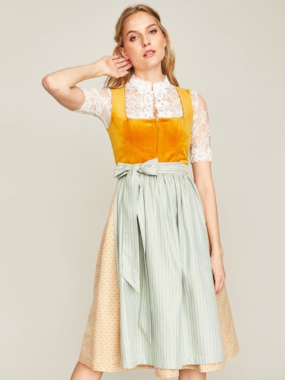 Goldenes Dirndl mit zwei Schürzen Goldenes Dirndl mit zwei Schürzen