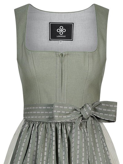 Khakifarbenes Dirndl Khakifarbenes Dirndl