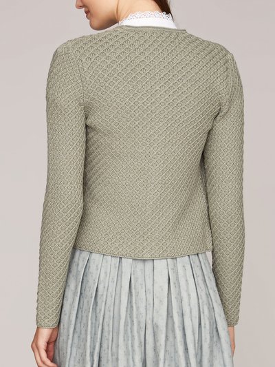 Grau-Grüne Trachten-Strickjacke mit Knopfleiste Grau-Grüne Trachten-Strickjacke mit Knopfleiste