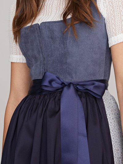 Blaues Dirndl Blaues Dirndl