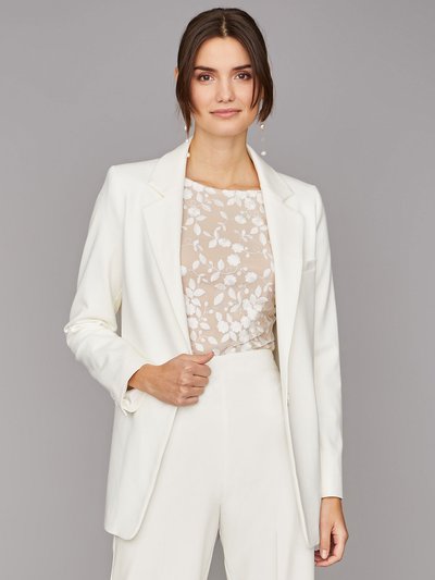 Cremefarbener Braut-Blazer mit fallendem Revers