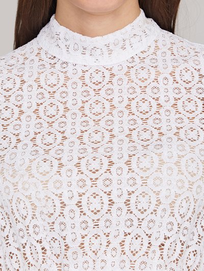 Dirndlbluse mit Flügelarm Dirndlbluse mit Flügelarm