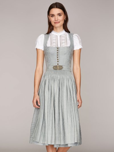 Weiße Dirndlbluse mit Puffärmeln und Häkelspitze Weiße Dirndlbluse mit Puffärmeln und Häkelspitze