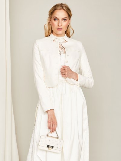 Langes Hochzeits-Dirndl in Cremeweiß Langes Hochzeits-Dirndl in Cremeweiß