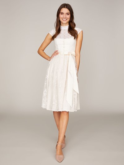 Cremeweißes Dirndl mit 2 Schürzen Cremeweißes Dirndl mit 2 Schürzen