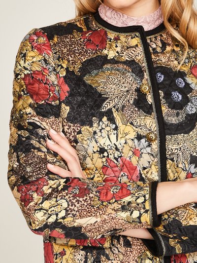 Steppjacke mit Blumenmuster und Goldknöpfen Steppjacke mit Blumenmuster und Goldknöpfen