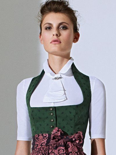 Weiße Dirndlbluse mit Rüschen-Detail
