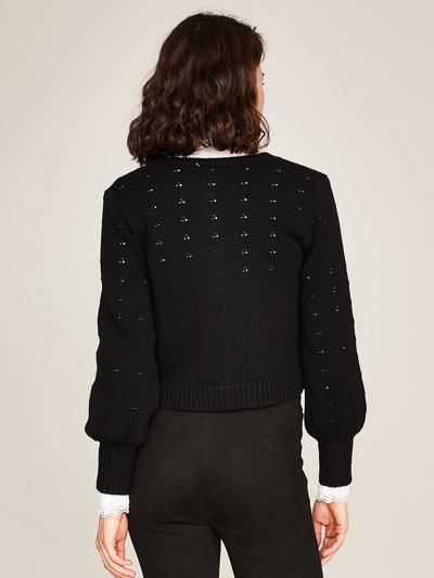 Strickjacke mit Lochmuster