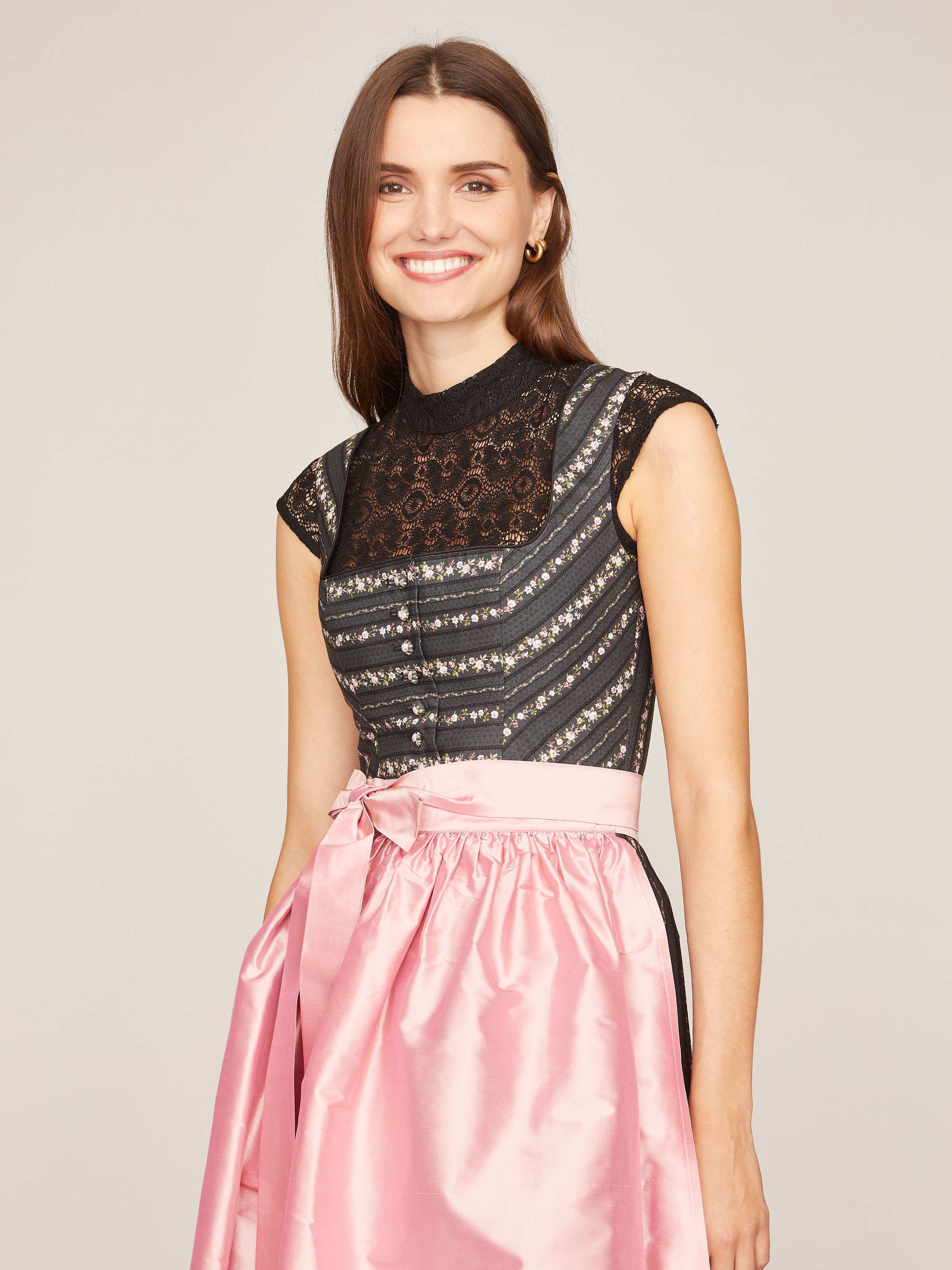 grau-rosa gestreiftes Dirndl mit rosa Schürze grau-rosa gestreiftes Dirndl mit rosa Schürze
