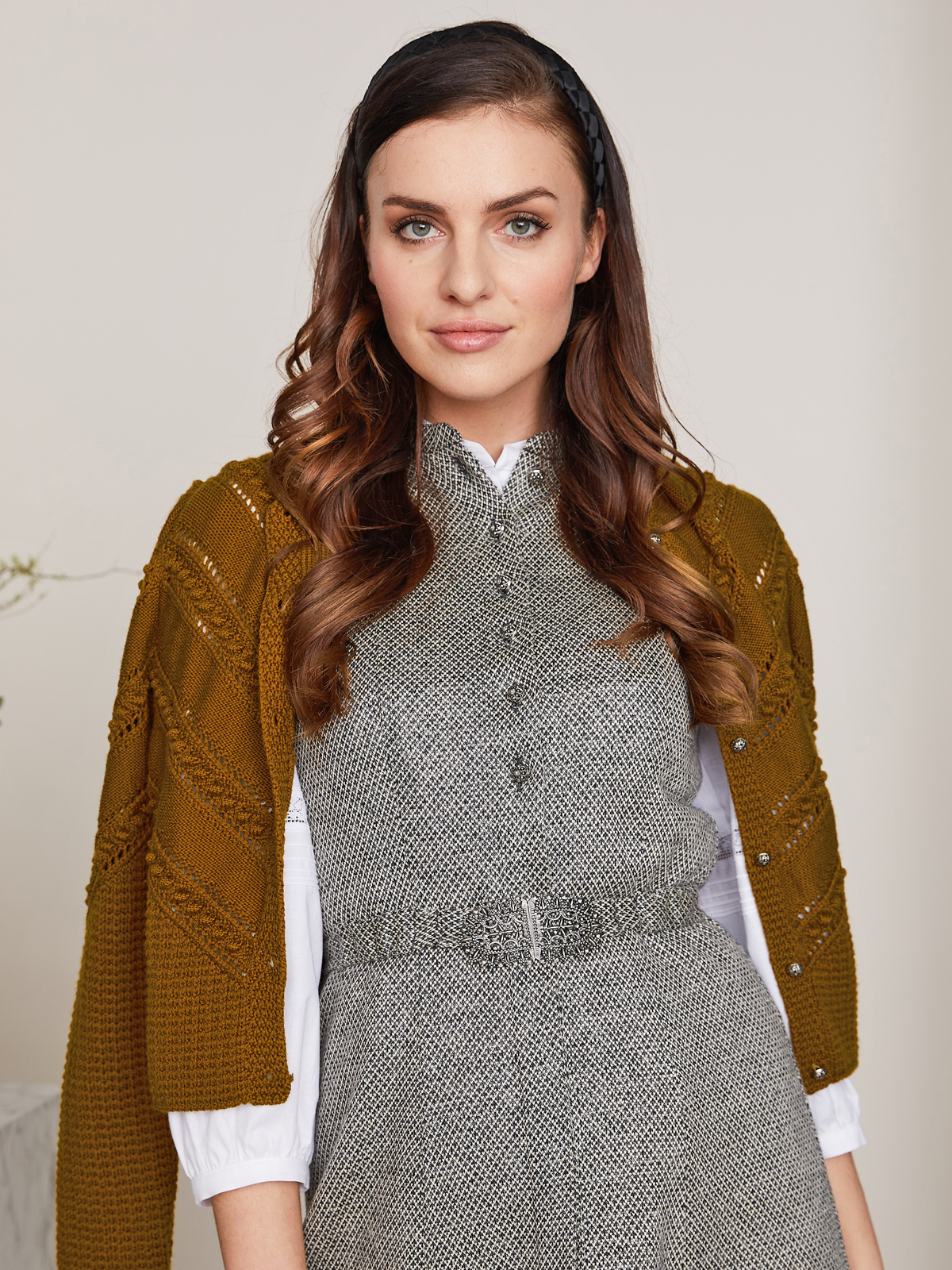 Ärmelloses Midi-Kleid mit Rautenmuster Ärmelloses Midi-Kleid mit Rautenmuster