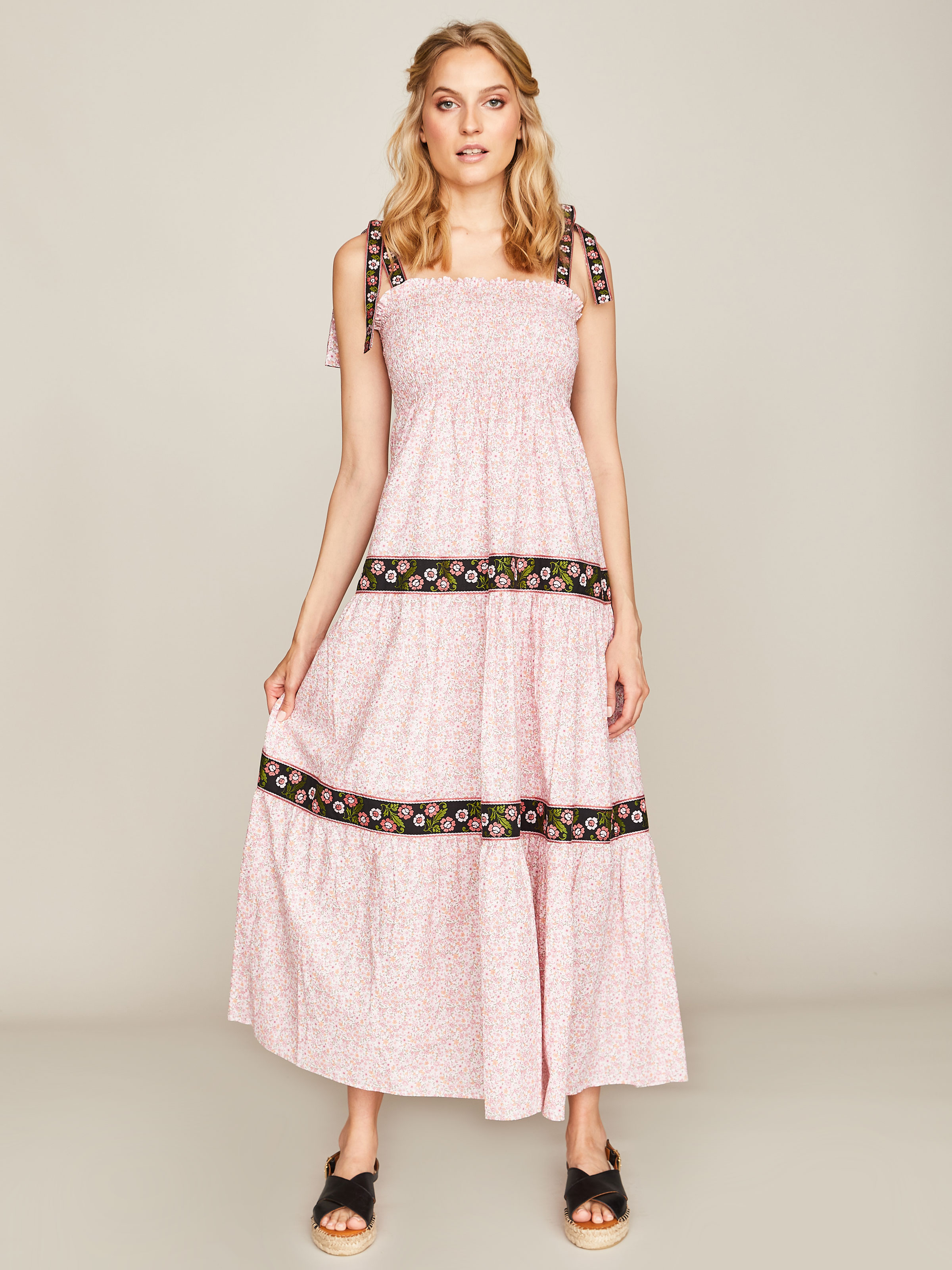 Sommerkleid mit Liberty-Muster Sommerkleid mit Liberty-Muster