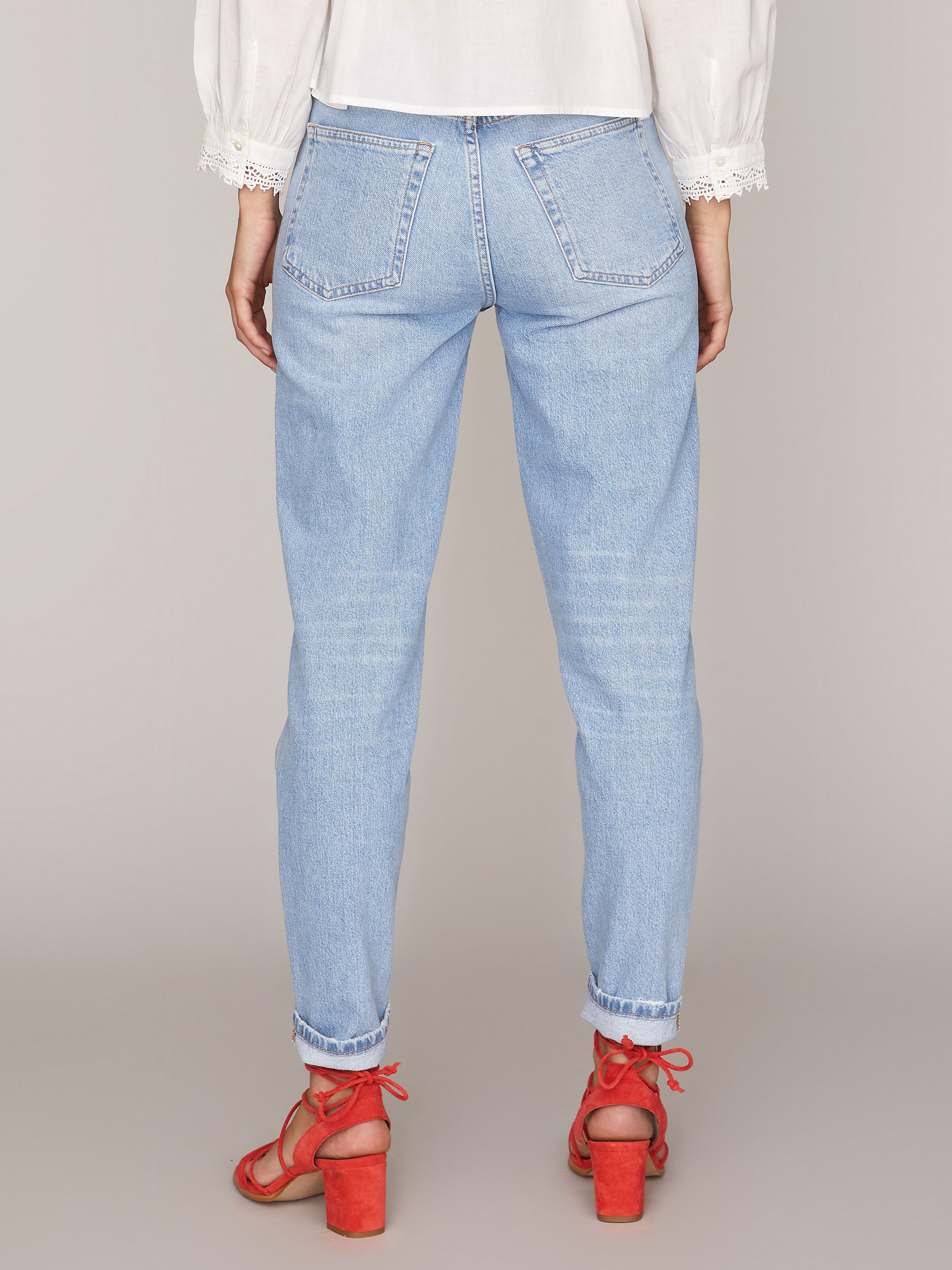 Hellblaue Jeans Hellblaue Jeans