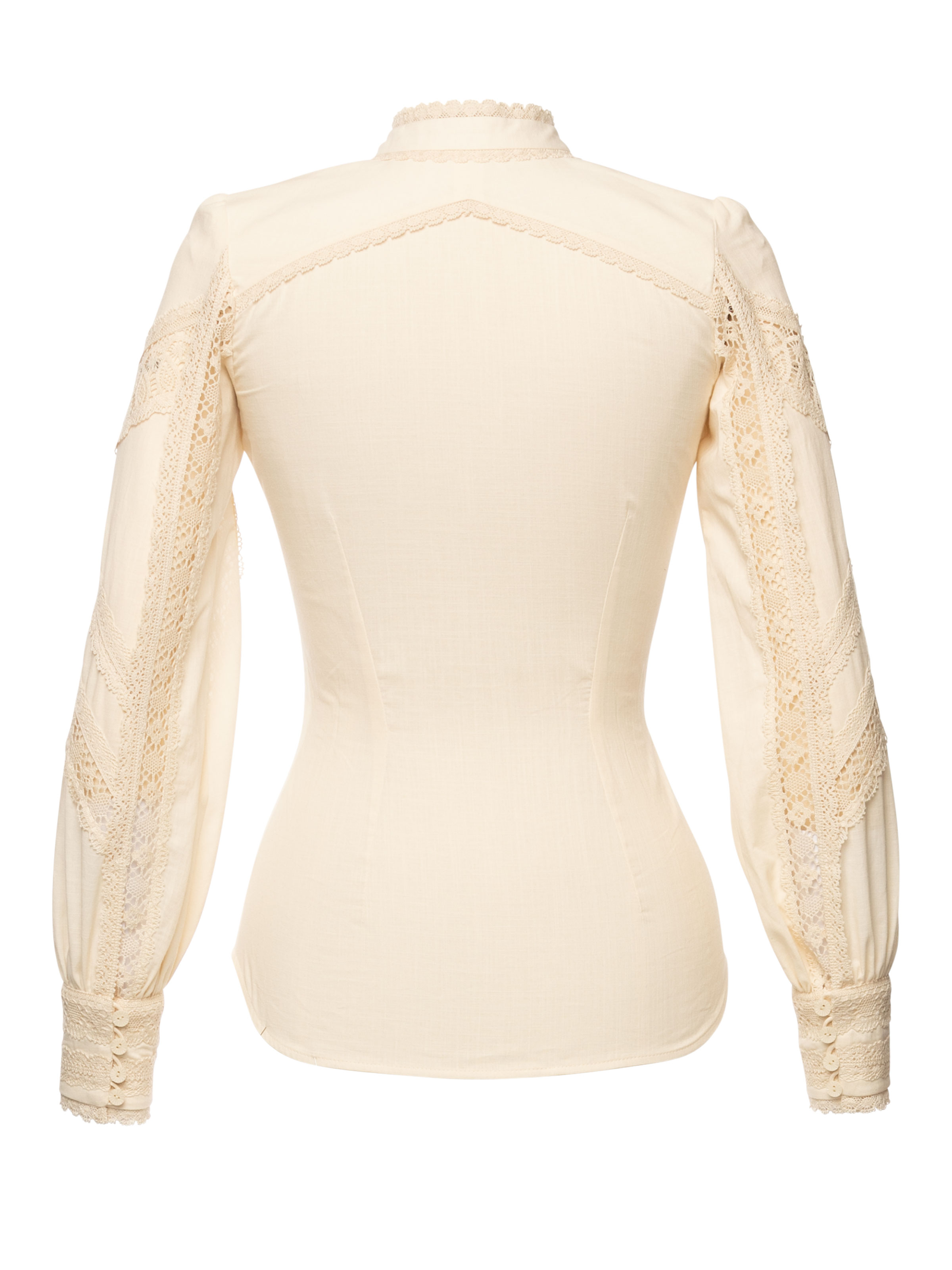 Romantische Bluse im Trachtenstil mit Spitzeneinsätzen Romantische Bluse im Trachtenstil mit Spitzeneinsätzen