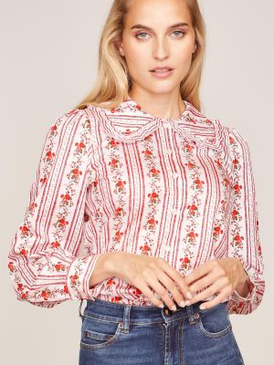 Bluse mit Blumenranken Bluse mit Blumenranken