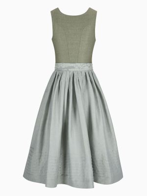Hellgrünes Dirndl Hellgrünes Dirndl