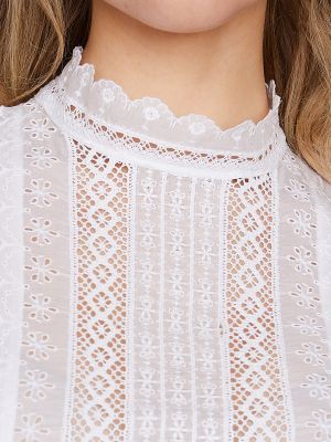 Hochgeschlossener Trachtenbody mit Spitzeneinsatz Hochgeschlossener Trachtenbody mit Spitzeneinsatz
