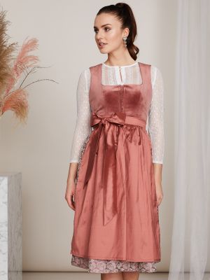 Pflaumen-farbenes Dirndl mit zwei Schürzen Pflaumen-farbenes Dirndl mit zwei Schürzen